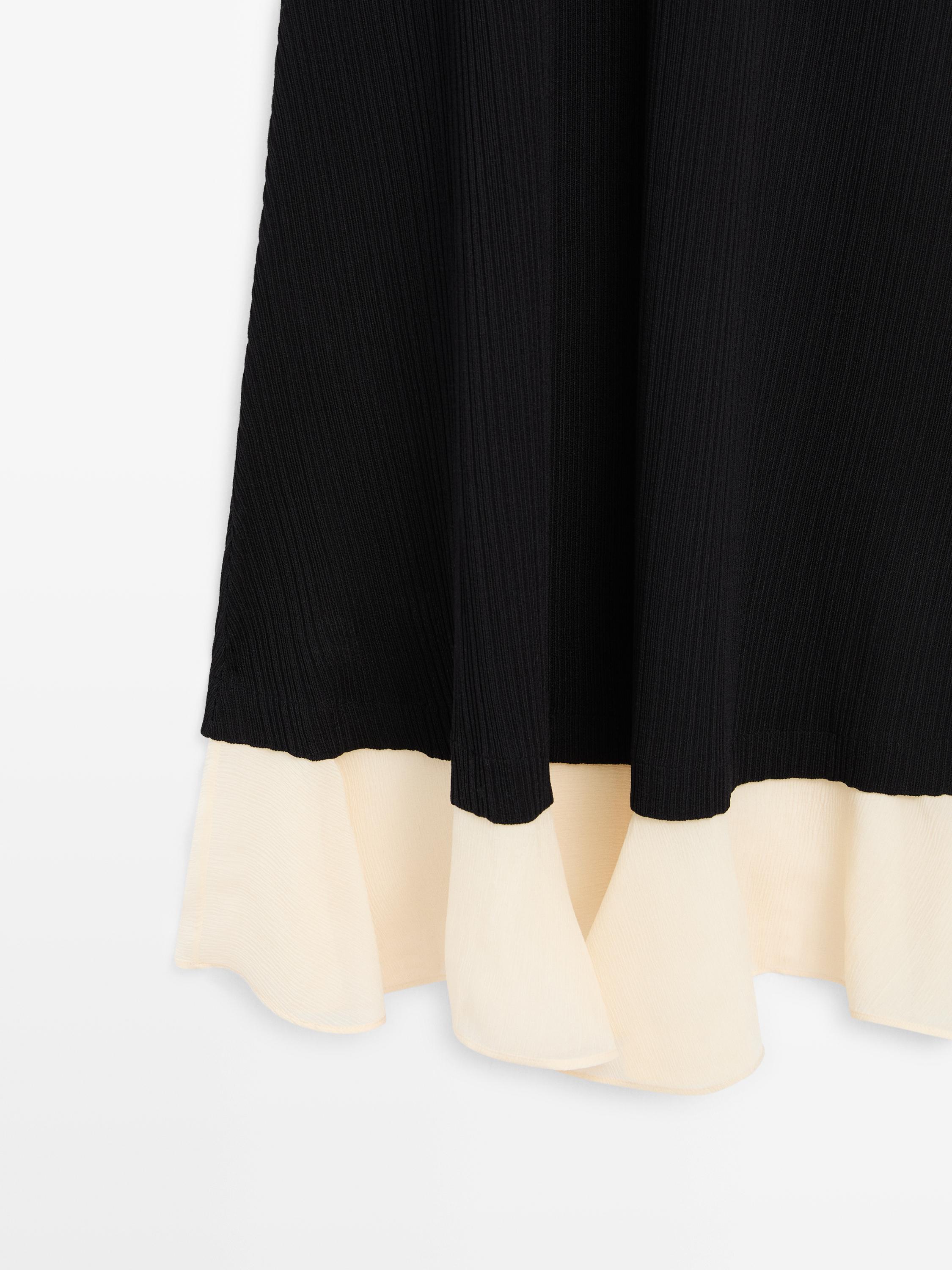 Pleated midi dress with ruffles